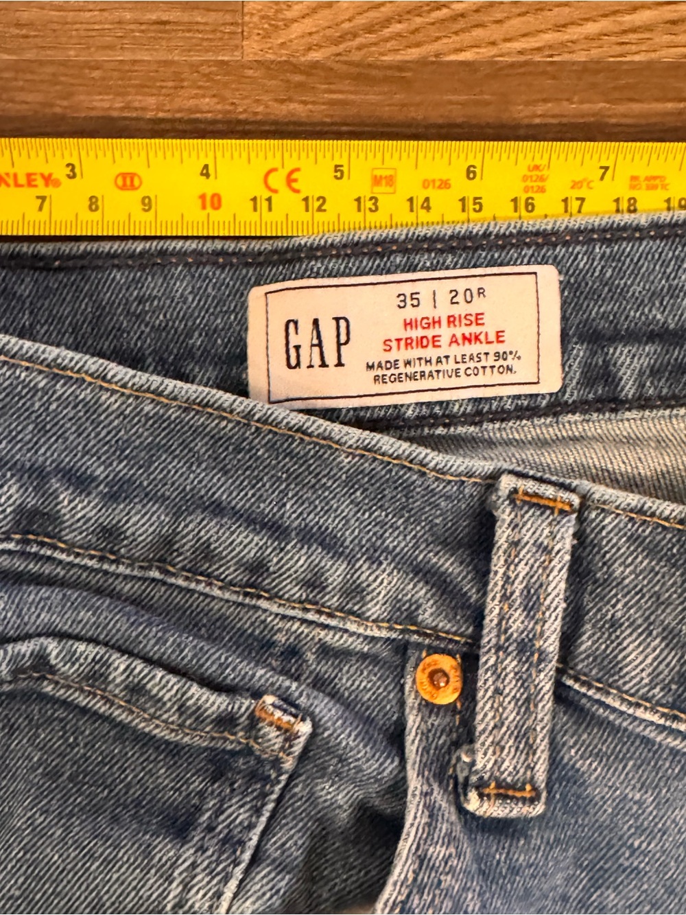 GAP HIGH RISE STRIDE ANKLE JEANS - Picture 4 of 6